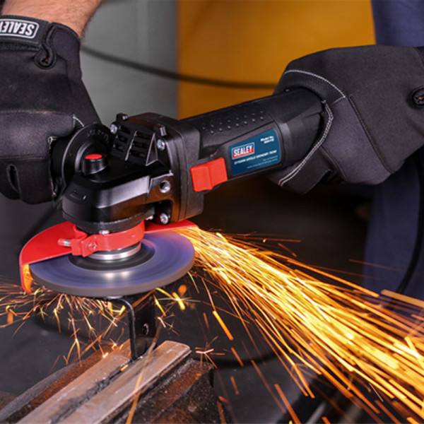 Sealey Slim Body Angle Grinder - 750W - Wilco Direct